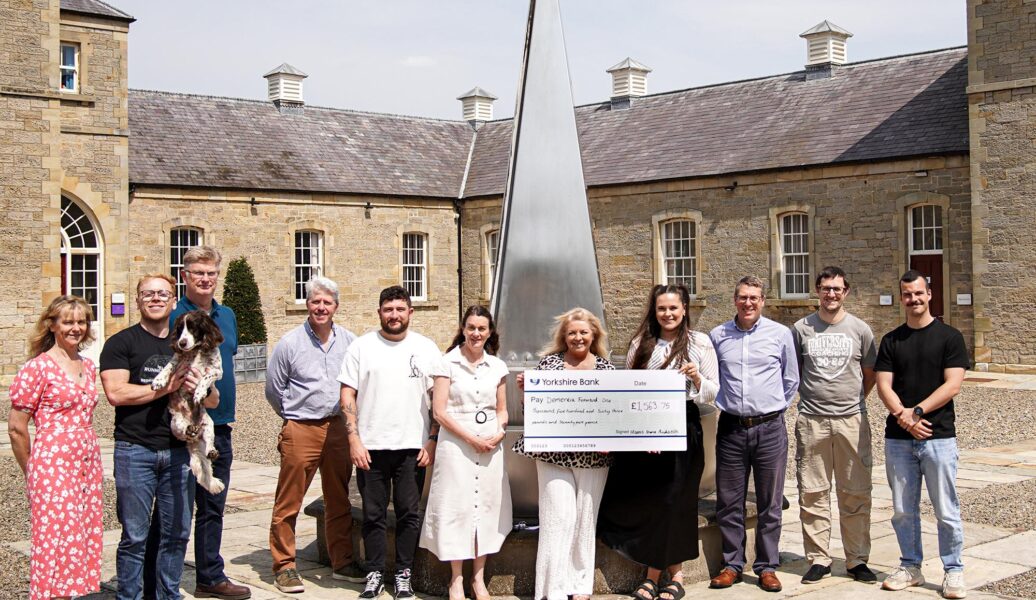 Harris Irwin News - Cheque handover